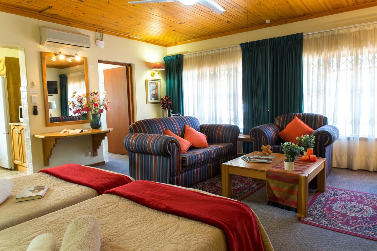 Eikepark Self Catering Διαμέρισμα Στέλενμπος Εξωτερικό φωτογραφία